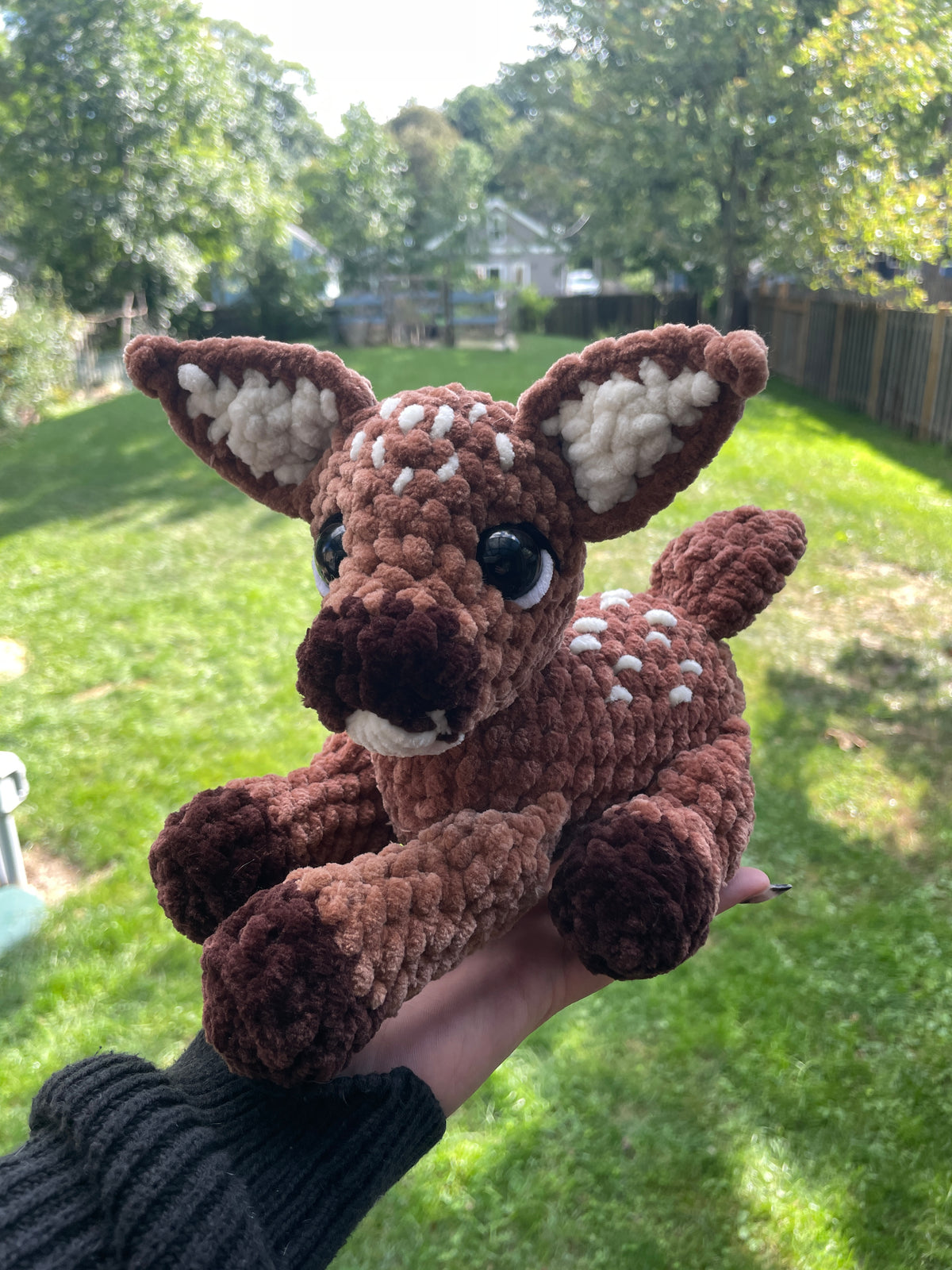 Laying Fawn Amigurumi
