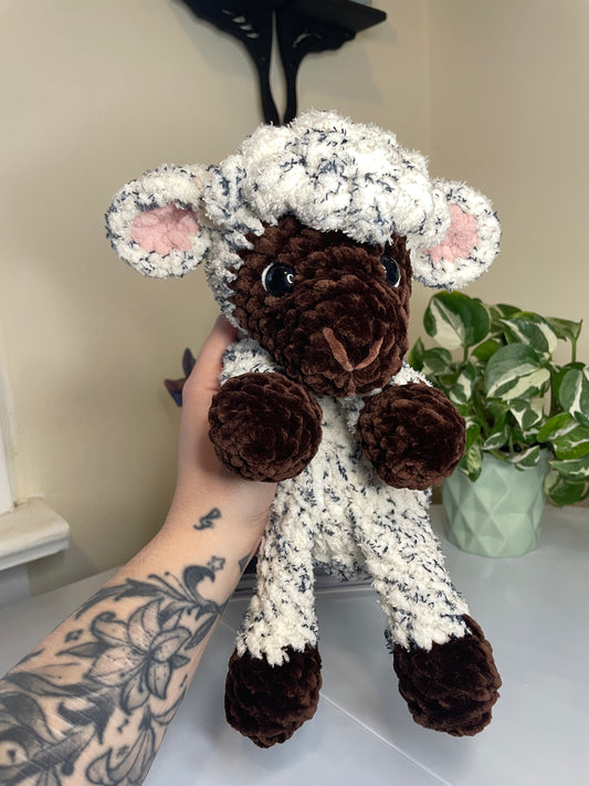 Cookies N Cream Lamb Amigurumi