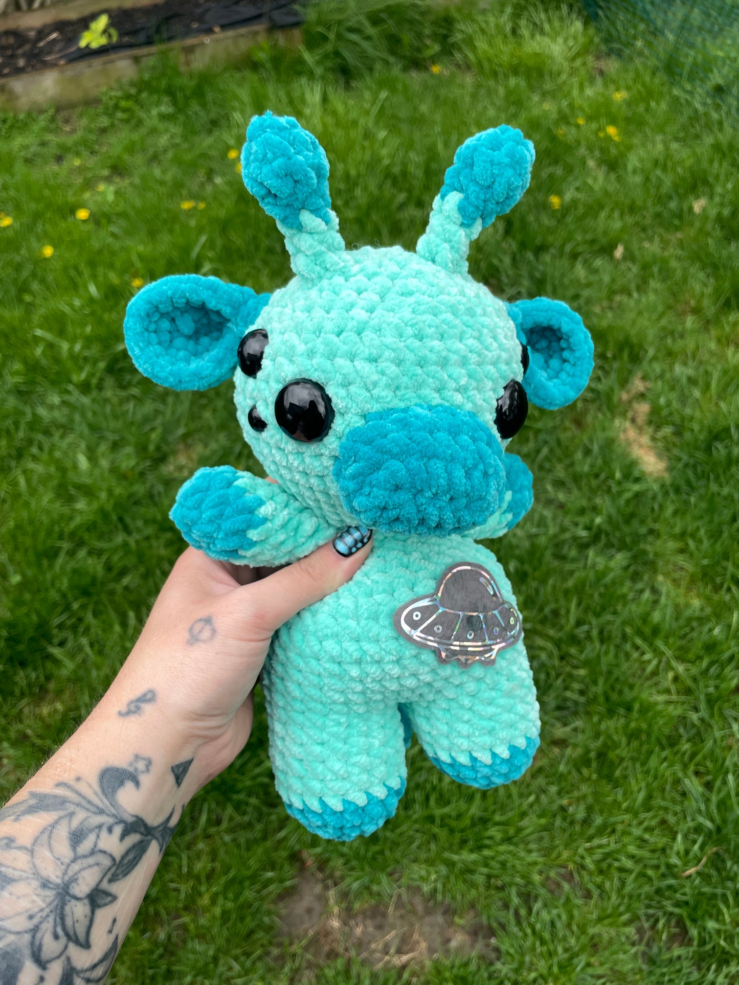 DIGITAL PDF | Alien Cow Crochet Amigurumi Pattern, Low Sew, Beginner Friendly