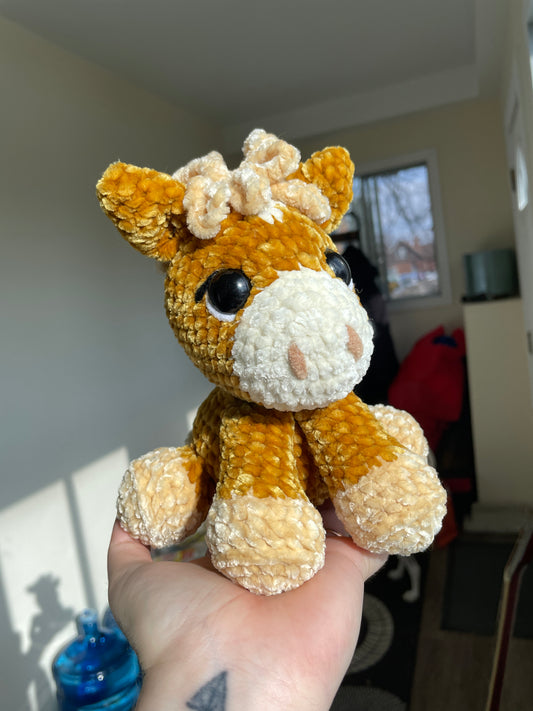Gold Pony Amigurumi
