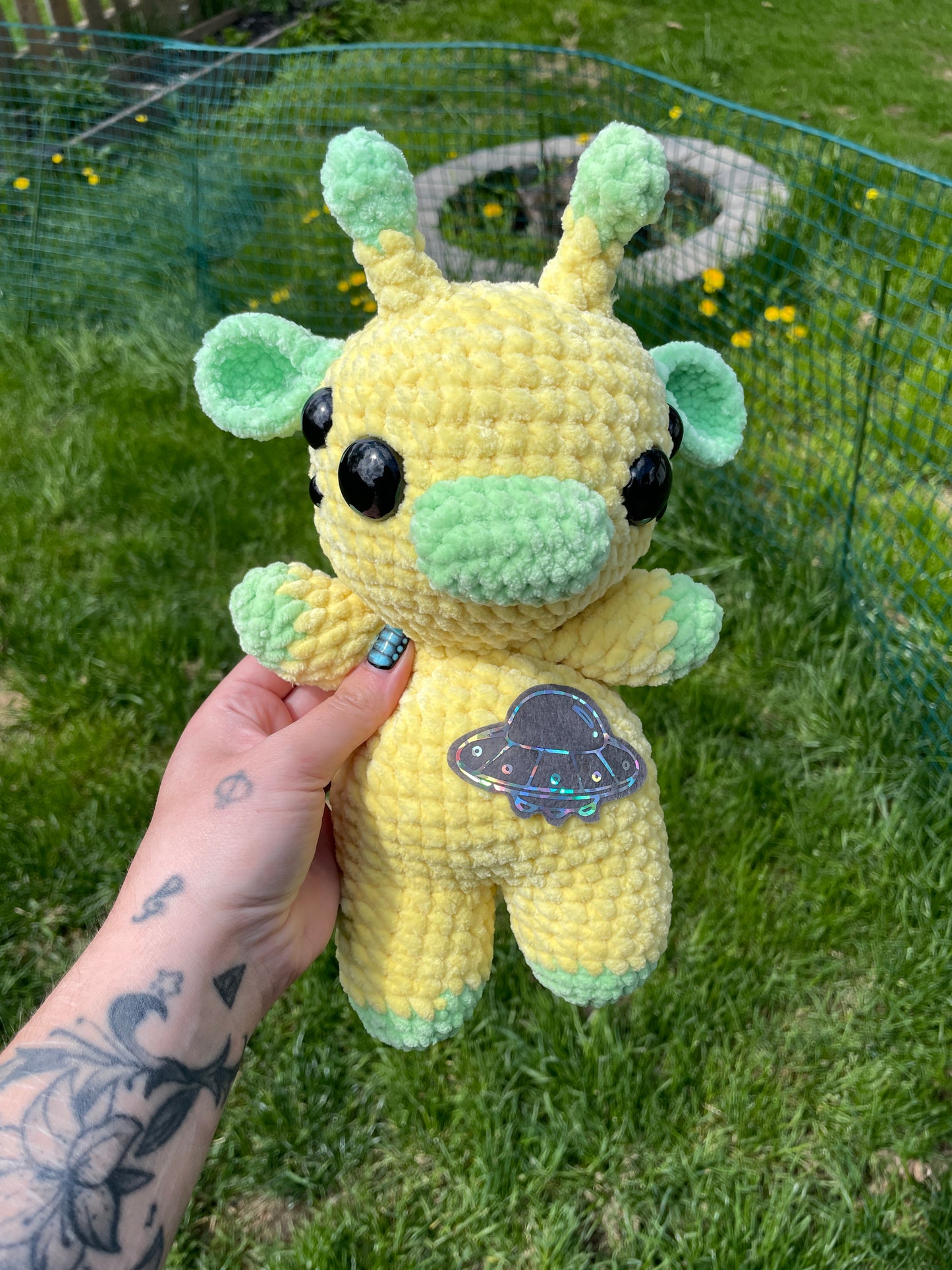 DIGITAL PDF | Alien Cow Crochet Amigurumi Pattern, Low Sew, Beginner Friendly