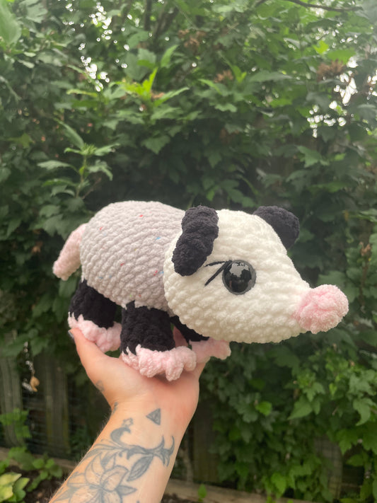 Grey Speckle Opossum Amigurumi