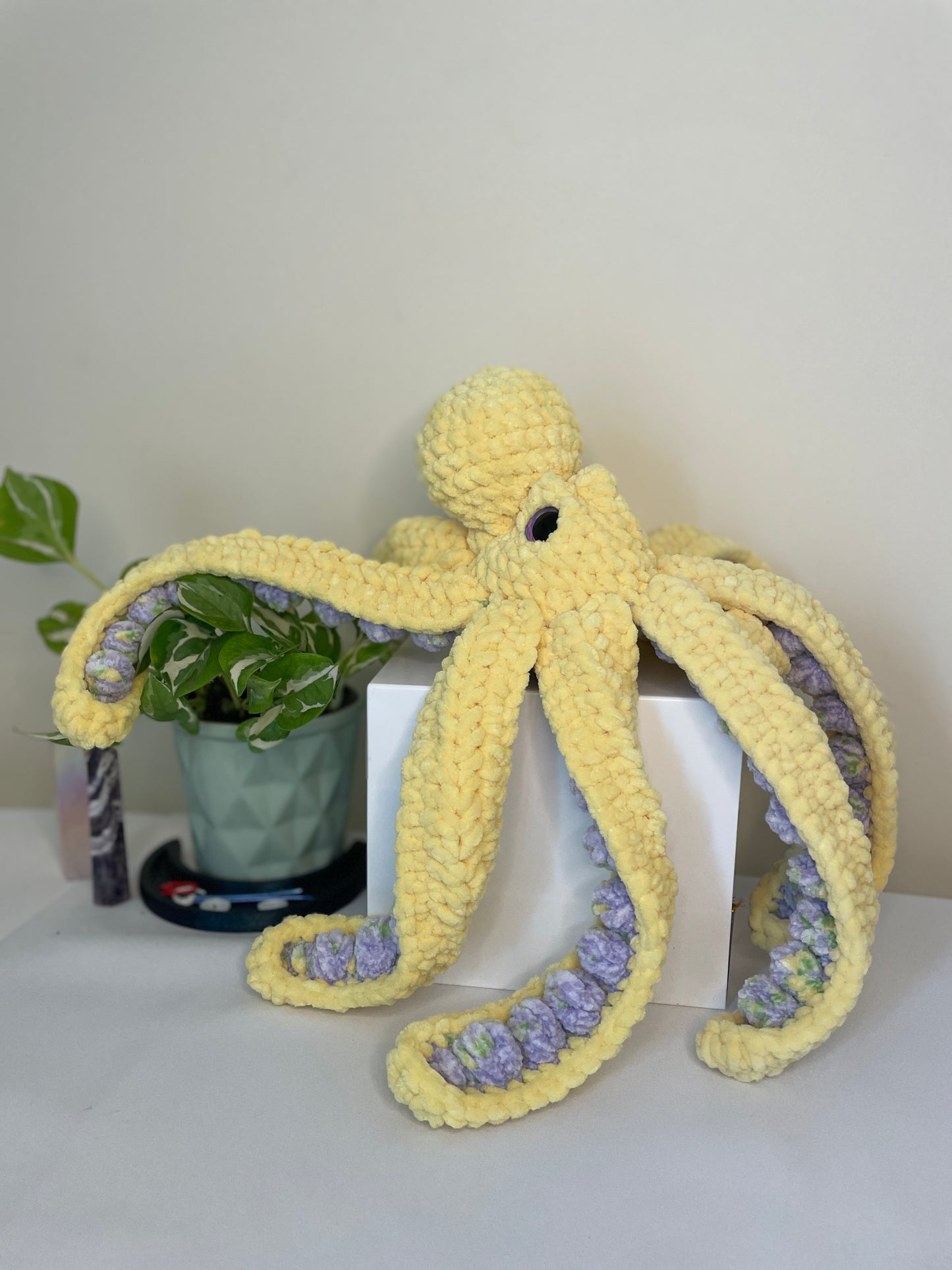 Lavender Lemonade Octopus Amigurumi